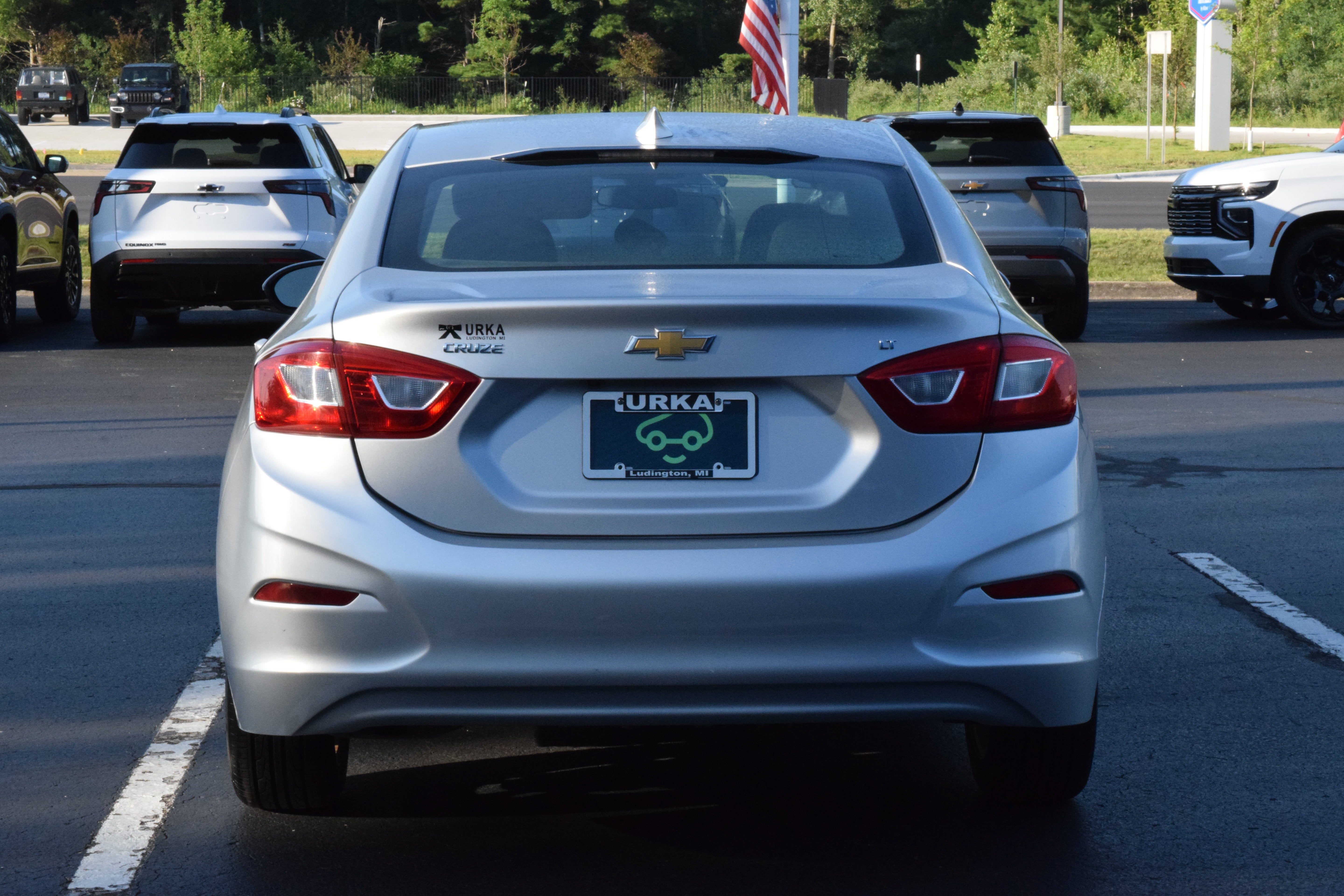 2017 Chevrolet Cruze — interior view